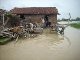 बाढ़ के खतरे और चुनौतियां