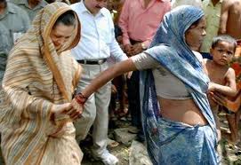सोनिया गाँधी के चुनाव क्षेत्र में विकलांगता से लड़ता कन्हामऊ गाँव